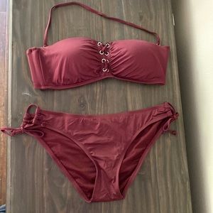 NWOT Mossimo bikini maroon